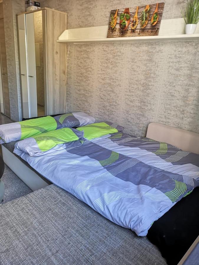 شقة بايروث  في Cozy Flat, Central, Easy Parking, Clam المظهر الخارجي الصورة